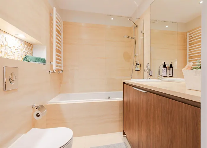 דירה Vidoc ורשה